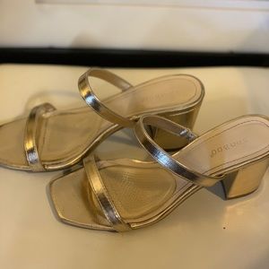 Bamboo gold block sandal.